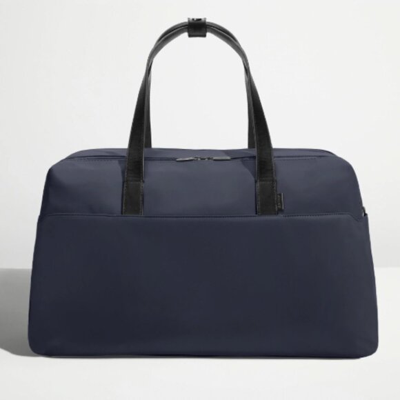 Away Handbags - Away Weekender Travel Bag in Navy